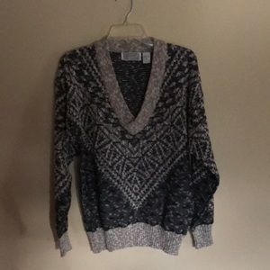 NWOT Men’s Sweater Size M